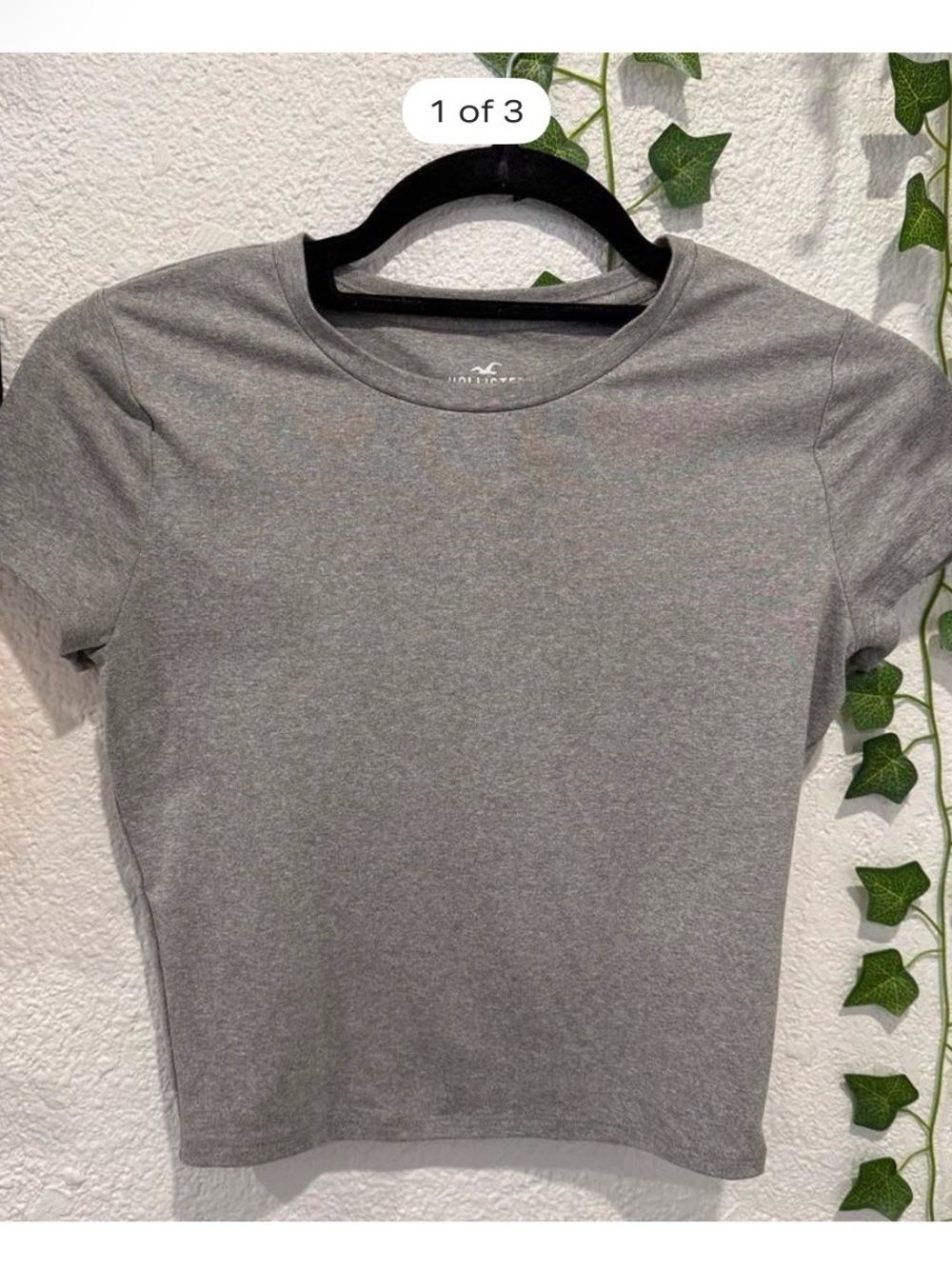 Hollister crop top size s
